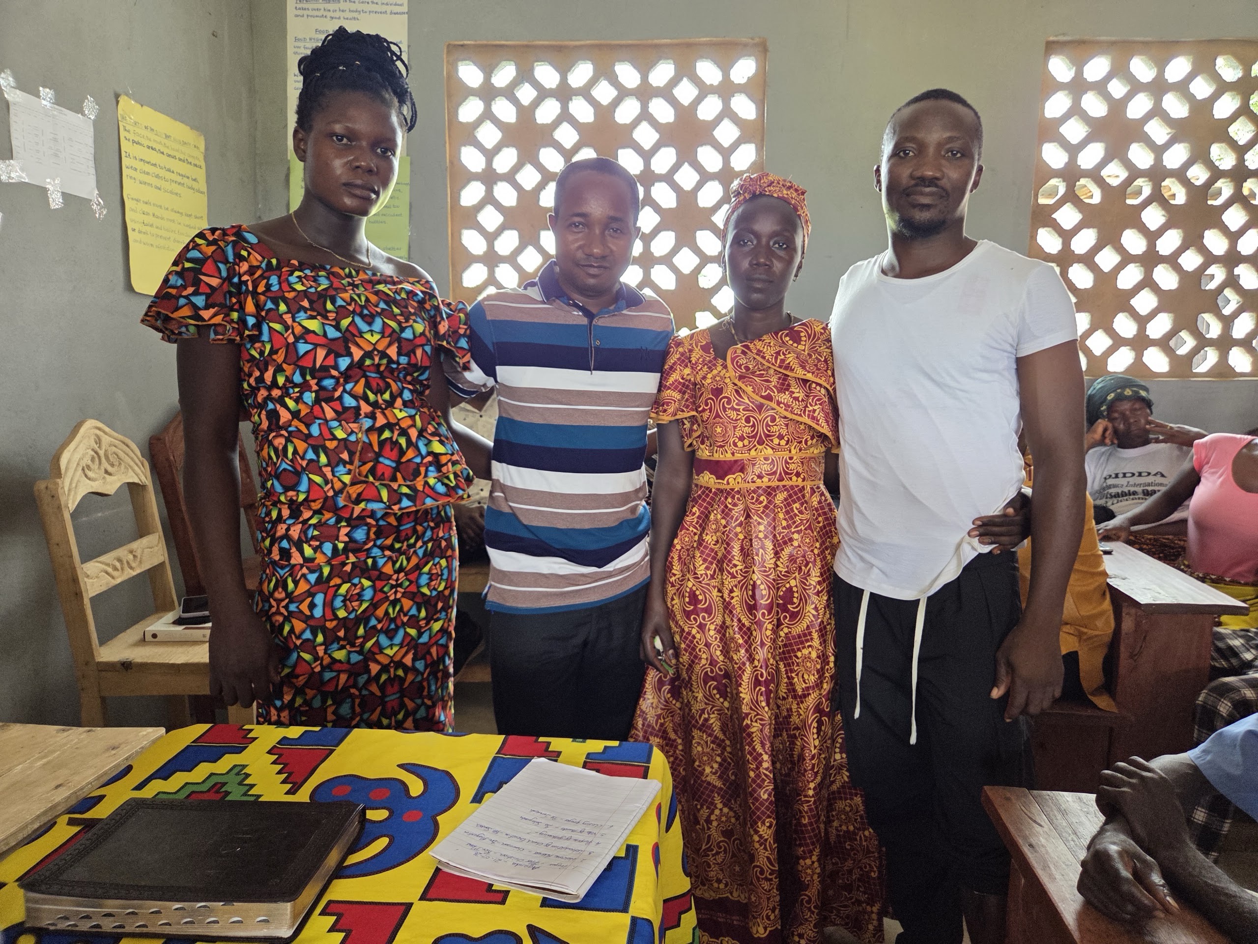 Team van Njalowei op school in Malal